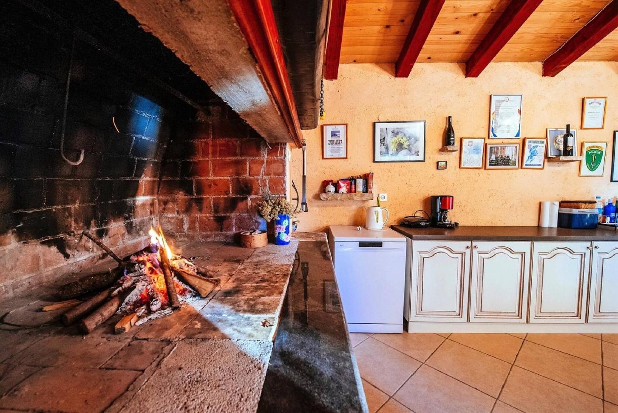 My Dalmatia - Holiday Home Korlat With Private Pool เบนโควัส ภายนอก รูปภาพ