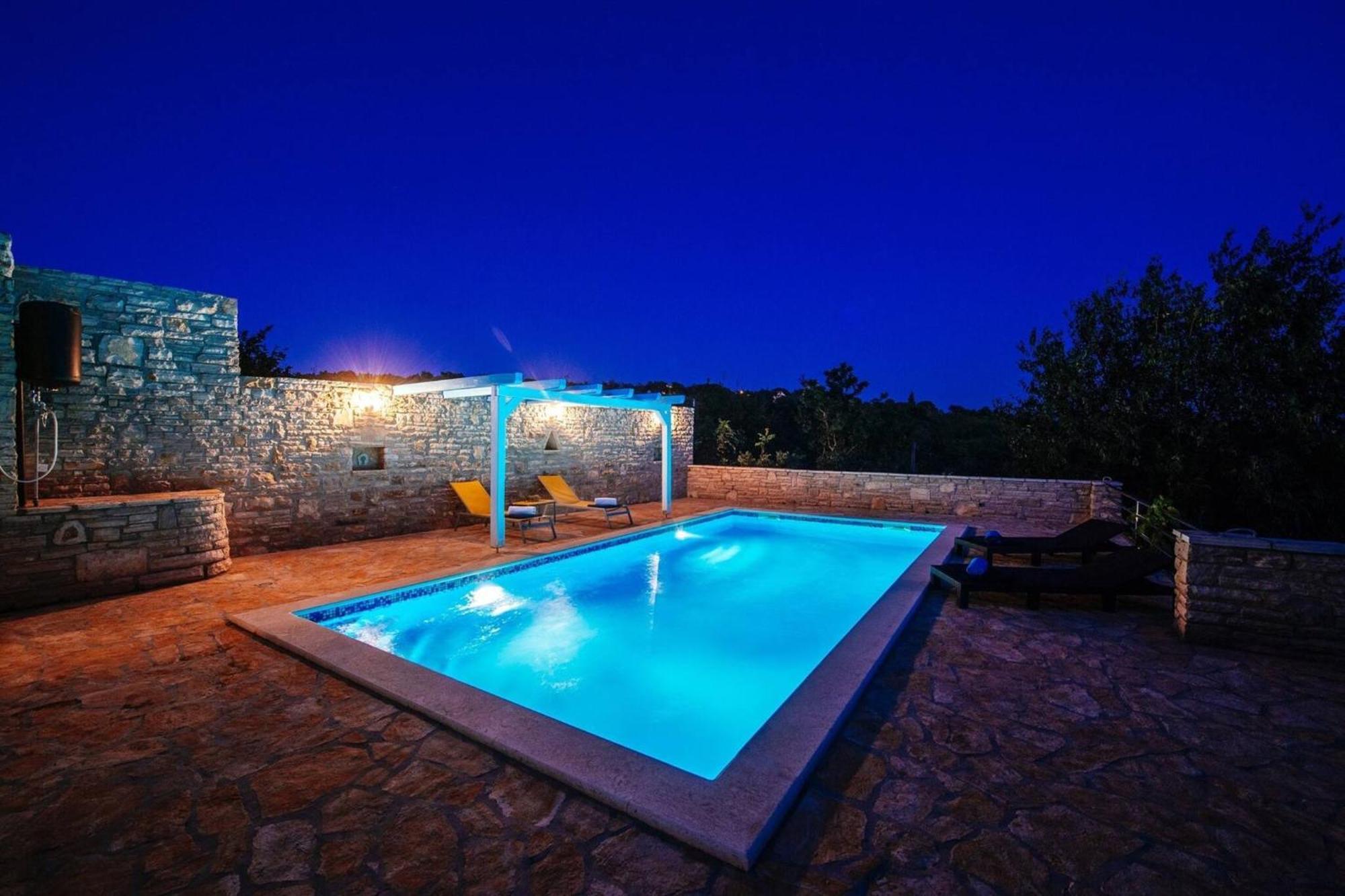 My Dalmatia - Holiday Home Korlat With Private Pool เบนโควัส ภายนอก รูปภาพ